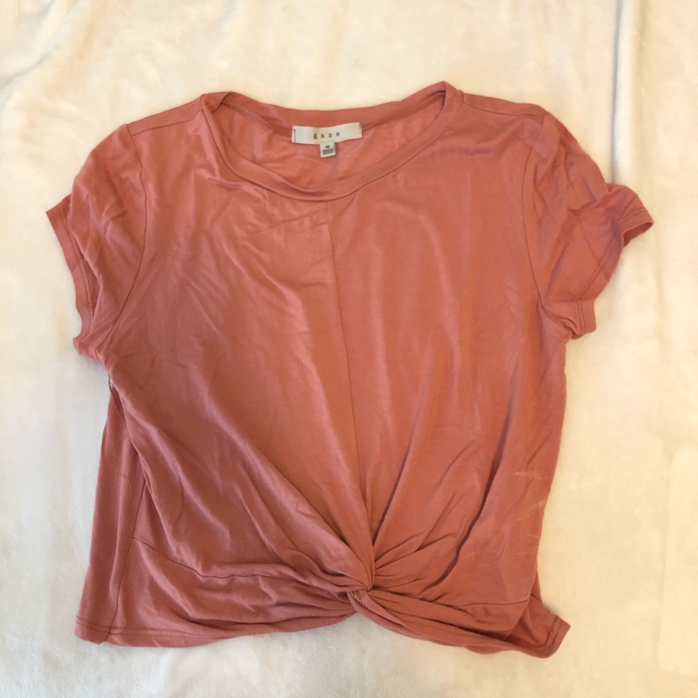 Front knitted salmon t shirt